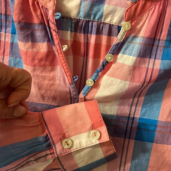 Talbots smock blouse, size M petite, plaid, salmon and blue, cotton - Picture 3 of 4